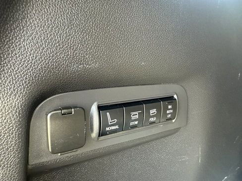 Used 2011 Ford Explorer Limited w/ 302A Rapid Spec Order Code AWD/4WD image 25