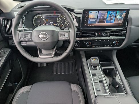 New 2026 Nissan Pathfinder SV FWD image 9