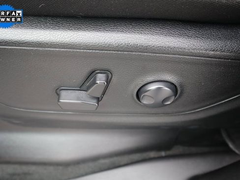 Used 2023 RAM 1500 Big Horn image 6