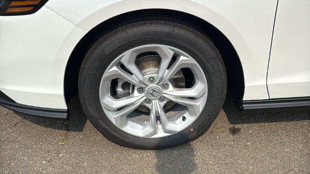 New 2026 Honda Accord LX image 8
