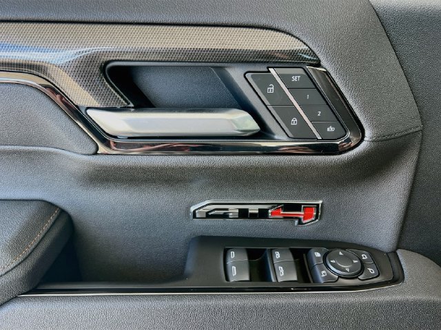 New 2026 GMC Sierra 1500 AT4 w/ AT4 Premium Package AWD/4WD image 13