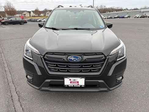 Certified 2023 Subaru Forester Premium image 8