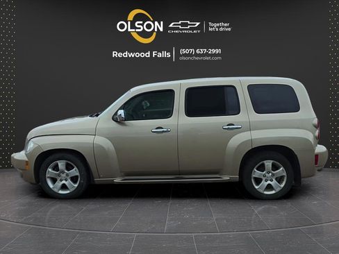 Used 2006 Chevrolet HHR LT FWD image 2