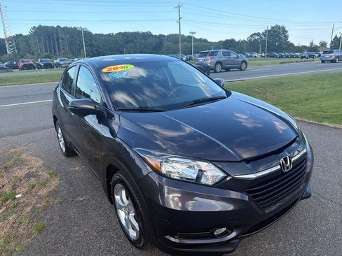Used 2016 Honda HR-V EX image 5