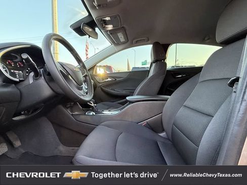 Used 2024 Chevrolet Malibu RS FWD image 25