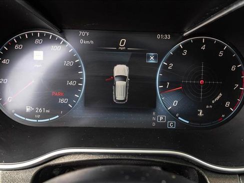 Used 2022 Mercedes-Benz GLC 300 4MATIC image 17