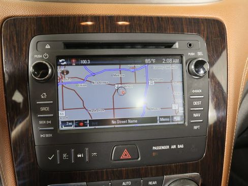 Used 2015 Chevrolet Traverse LT FWD image 36