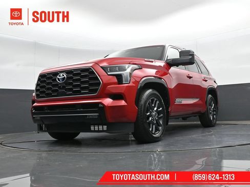 Used 2023 Toyota Sequoia Platinum AWD/4WD image 38