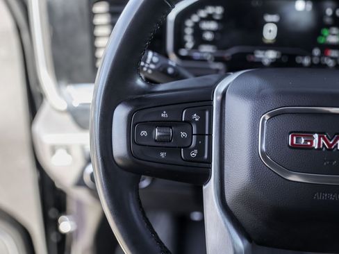 Used 2023 GMC Sierra 1500 Elevation image 17