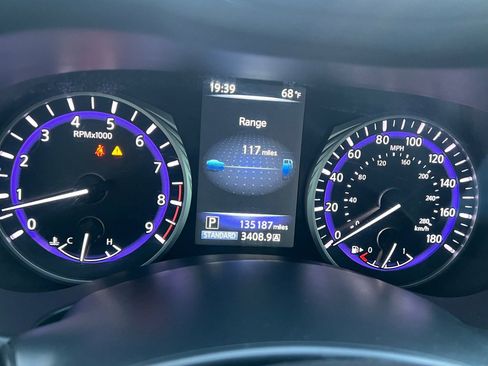 Used 2015 INFINITI Q50 RWD image 21