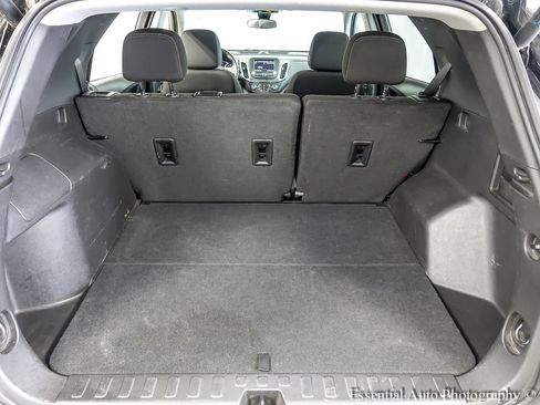 Used 2024 Chevrolet Equinox LT AWD/4WD image 18