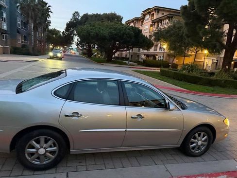 Used 2007 Buick LaCrosse CXL FWD image 21