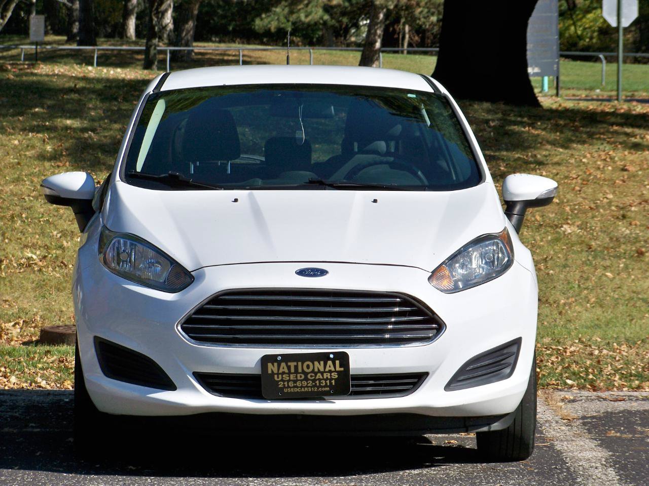 Used 2015 Ford Fiesta SE FWD image 9