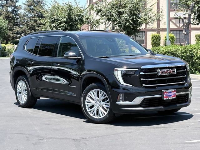 Used 2024 GMC Acadia Elevation AWD/4WD image 2