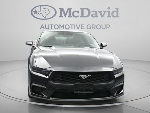 Used 2026 Ford Mustang Coupe RWD image 2
