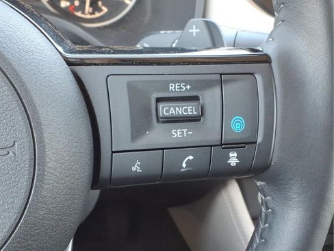 Certified 2023 Nissan Rogue SL w/ SL Premium Package AWD/4WD image 18