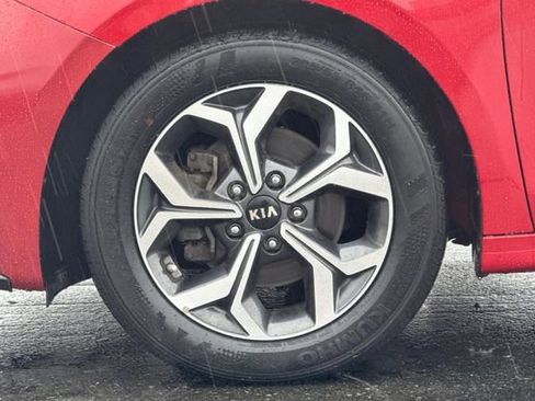 Used 2020 Kia Forte LXS image 29