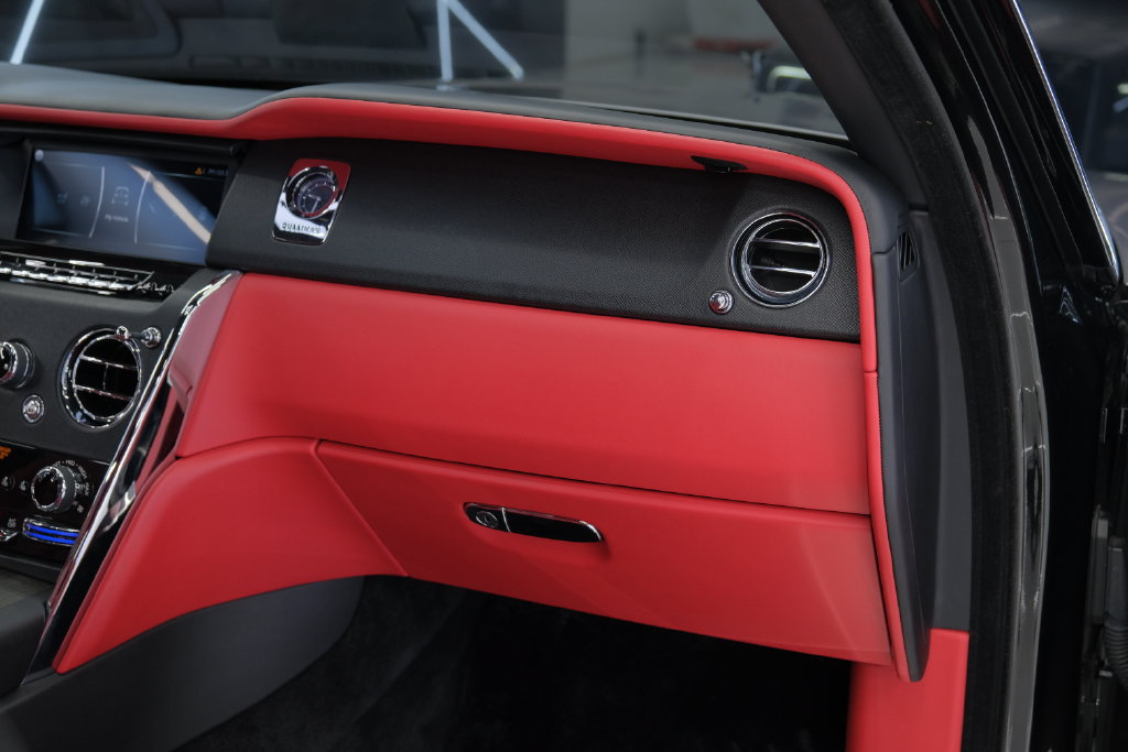 Used 2022 Rolls-Royce Cullinan AWD/4WD image 35