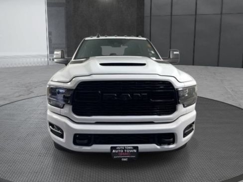 Used 2024 RAM 3500 Limited w/ Night Edition AWD/4WD image 2