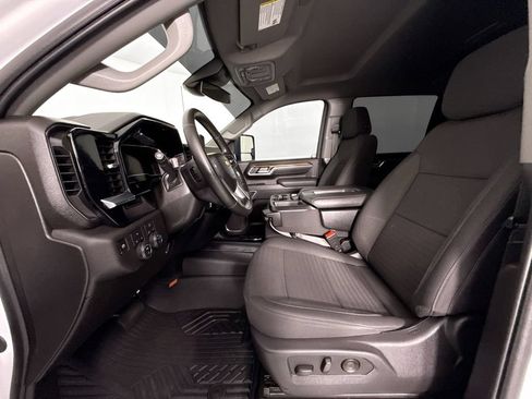 Used 2025 Chevrolet Silverado 2500 LT AWD/4WD image 21