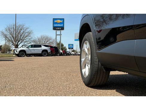 Certified 2024 Chevrolet Trax LS w/ LS Convenience Package image 8