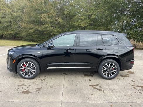 New 2025 Cadillac XT6 Sport w/ LPO, Floor Liner Package image 2