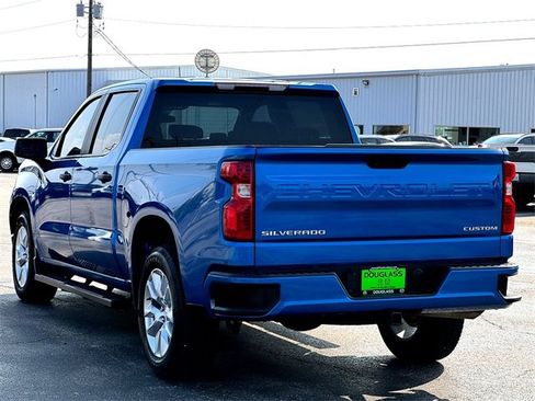 Used 2022 Chevrolet Silverado 1500 Custom image 6