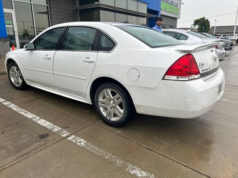 Used 2011 Chevrolet Impala LT FWD image 6