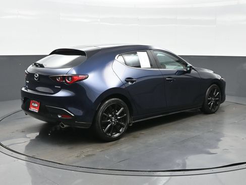 Used 2024 MAZDA MAZDA3 s FWD image 6