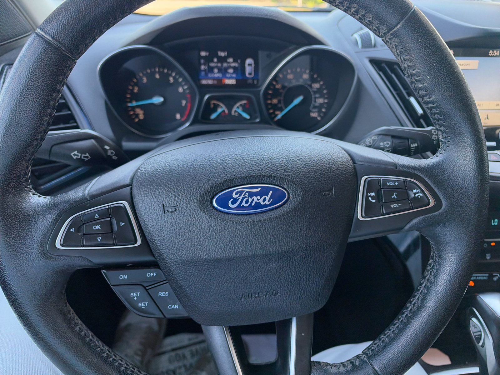 Used 2019 Ford Escape Titanium FWD image 15