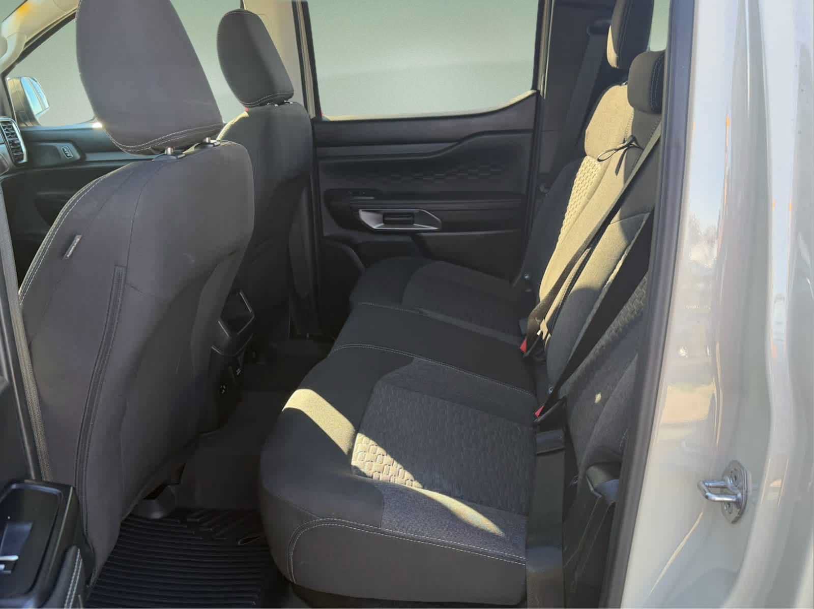 Used 2025 Ford Ranger XLT w/ Equipment Group 301A High AWD/4WD image 23