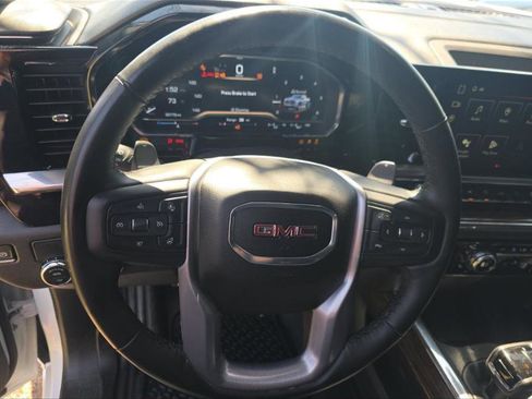 Used 2024 GMC Sierra 1500 Elevation image 4