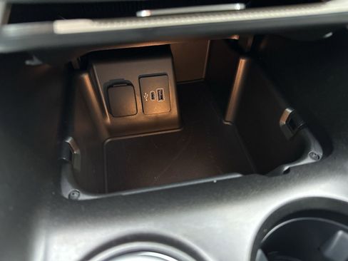 New 2025 Ford Explorer Active w/ Active Comfort Package image 18