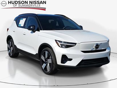 Used 2023 Volvo XC40 Recharge Plus w/ Protection Package Premier