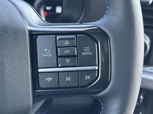 New 2025 Ford F250 Platinum w/ Tremor Off-Road Package image 16