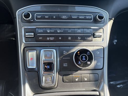 Used 2022 Hyundai Santa Fe SEL Premium image 22