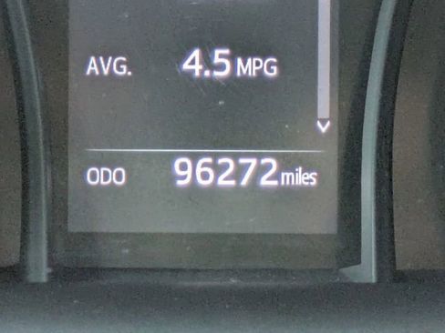 Used 2021 Toyota Camry SE FWD image 28