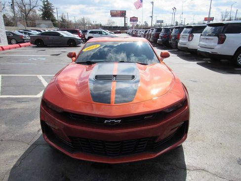 Used 2022 Chevrolet Camaro SS image 2