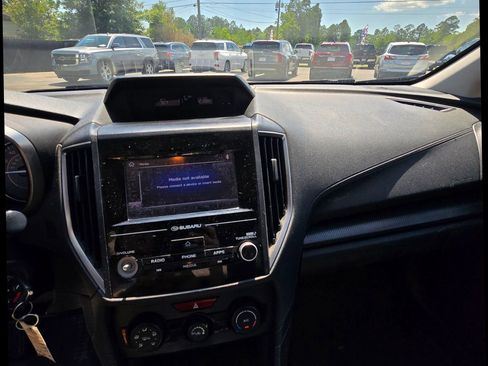 Used 2018 Subaru Crosstrek 2.0i Premium w/ Eyesight System image 20