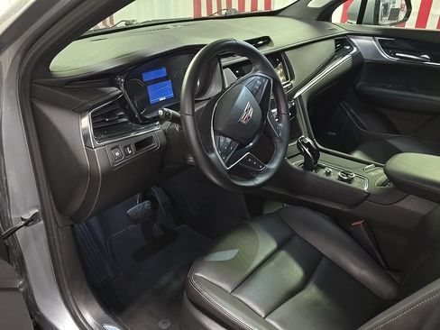 Used 2025 Cadillac XT5 Premium Luxury image 19