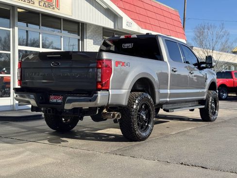 Used 2022 Ford F250 Lariat w/ Lariat Ultimate Package image 3