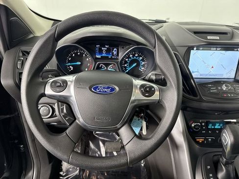 Used 2016 Ford Escape SE w/ Equipment Group 201A AWD/4WD image 11