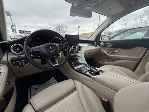 Used 2017 Mercedes-Benz GLC 300 w/ Premium 2 Package image 20