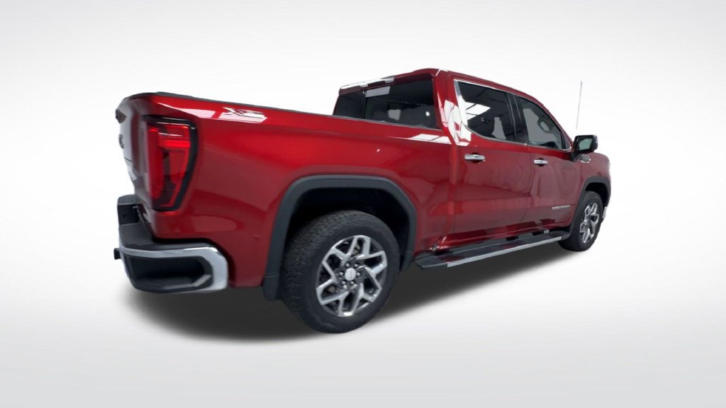 Used 2024 GMC Sierra 1500 SLT w/ SLT Premium Plus Package AWD/4WD image 10