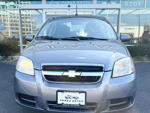 Used 2011 Chevrolet Aveo LT w/ Power and Convenience Package FWD image 2