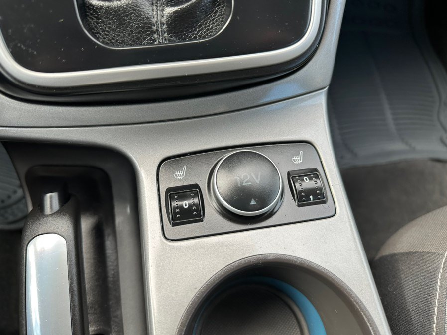 Used 2013 Ford C-MAX SE FWD image 21