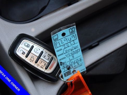 Used 2023 Chrysler Voyager LX image 36