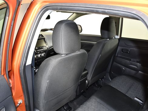 Used 2022 Mitsubishi Outlander Sport LE AWD/4WD image 46