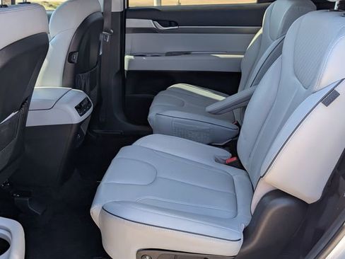 Used 2025 Hyundai Palisade SEL image 24