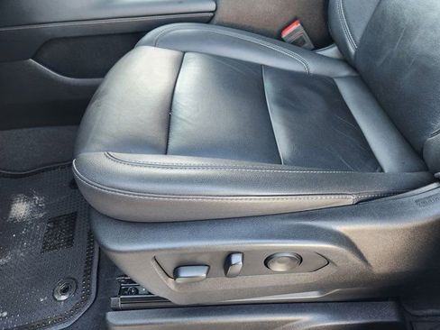 Used 2023 Chevrolet Tahoe Z71 image 27